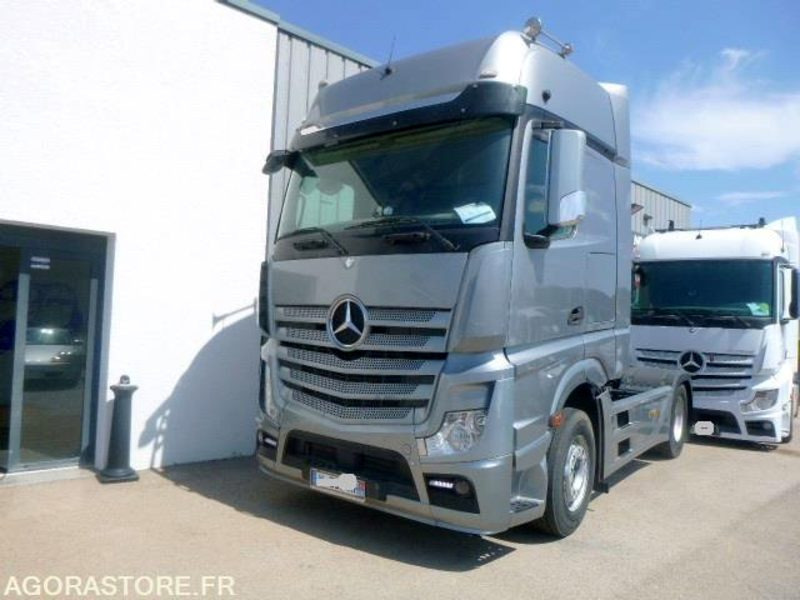 MERCEDES ACTROS 1845 GRANDE CABINE - 2012 - IMMATRICULATION SLOVENE - Tegljač: slika MERCEDES ACTROS 1845 GRANDE CABINE - 2012 - IMMATRICULATION SLOVENE - Tegljač MERCEDES ACTROS 1845 GRANDE CABINE - 2012 - IMMATRICULATION SLOVENE - Tegljač: slika MERCEDES ACTROS 1845 GRANDE CABINE - 2012 - IMMATRICULATION SLOVENE - Tegljač