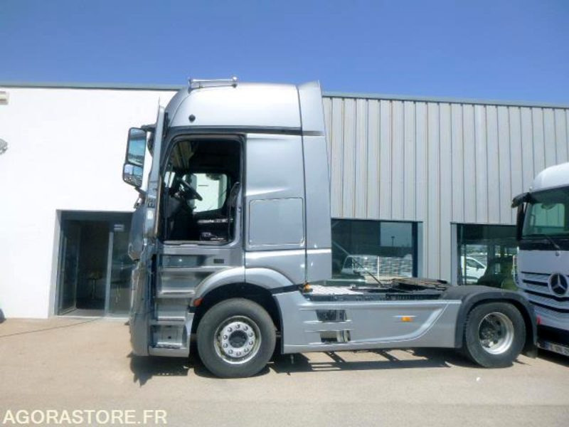 MERCEDES ACTROS 1845 GRANDE CABINE - 2012 - IMMATRICULATION SLOVENE - TB ETAT - Tegljač: slika MERCEDES ACTROS 1845 GRANDE CABINE - 2012 - IMMATRICULATION SLOVENE - TB ETAT - Tegljač MERCEDES ACTROS 1845 GRANDE CABINE - 2012 - IMMATRICULATION SLOVENE - TB ETAT - Tegljač: slika MERCEDES ACTROS 1845 GRANDE CABINE - 2012 - IMMATRICULATION SLOVENE - TB ETAT - Tegljač