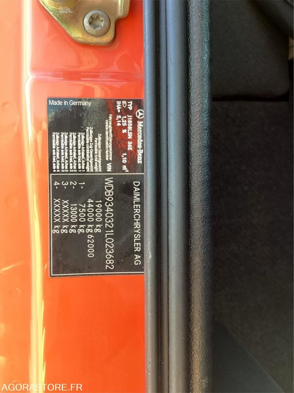 MERCEDES BENZ ACTROS - 2005 - 511806 KM - P3000898 - Tegljač: slika MERCEDES BENZ ACTROS - 2005 - 511806 KM - P3000898 - Tegljač MERCEDES BENZ ACTROS - 2005 - 511806 KM - P3000898 - Tegljač: slika MERCEDES BENZ ACTROS - 2005 - 511806 KM - P3000898 - Tegljač