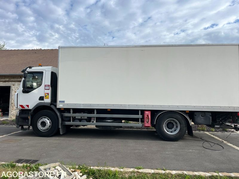 RENAULT DWIDE GAMME CHANTIER OFFROAD- 2015 - 49 976 KMS - Tegljač: slika RENAULT DWIDE GAMME CHANTIER OFFROAD- 2015 - 49 976 KMS - Tegljač RENAULT DWIDE GAMME CHANTIER OFFROAD- 2015 - 49 976 KMS - Tegljač: slika RENAULT DWIDE GAMME CHANTIER OFFROAD- 2015 - 49 976 KMS - Tegljač