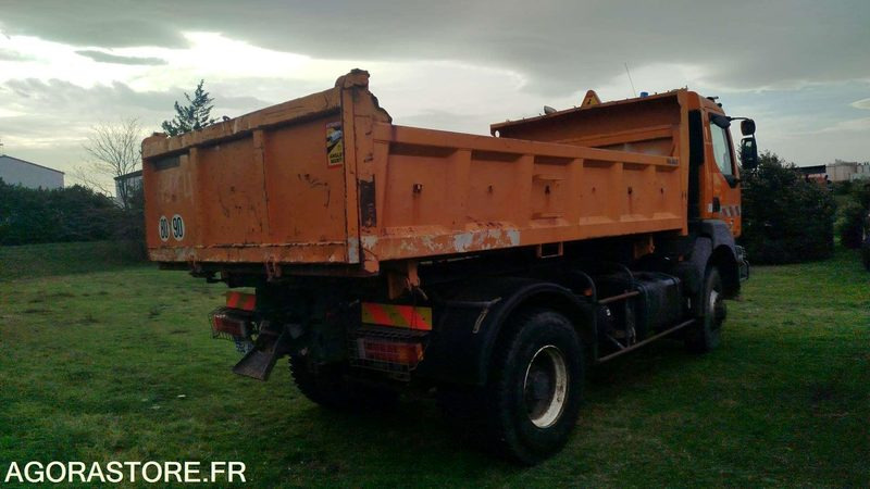 RENAULT KERAX 4x4 2002 - 187922km - DF594PZ - Tegljač: slika RENAULT KERAX 4x4 2002 - 187922km - DF594PZ - Tegljač RENAULT KERAX 4x4 2002 - 187922km - DF594PZ - Tegljač: slika RENAULT KERAX 4x4 2002 - 187922km - DF594PZ - Tegljač