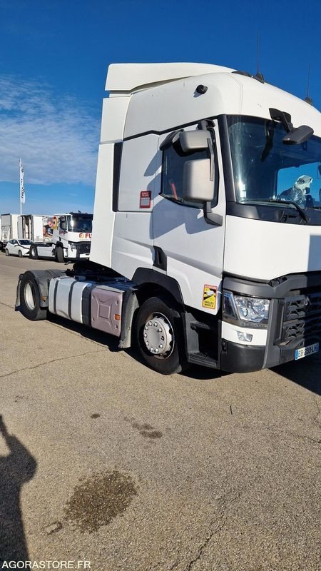 RENAULT T460 TRACTEUR ROUTIER - 2016 - 368716km - Tegljač: slika RENAULT T460 TRACTEUR ROUTIER - 2016 - 368716km - Tegljač RENAULT T460 TRACTEUR ROUTIER - 2016 - 368716km - Tegljač: slika RENAULT T460 TRACTEUR ROUTIER - 2016 - 368716km - Tegljač