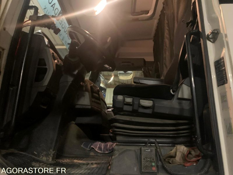 TGX 18.480 4X2 BLS HYDRAULIQUE - 2013 - 608000 Kms - Tegljač: slika TGX 18.480 4X2 BLS HYDRAULIQUE - 2013 - 608000 Kms - Tegljač TGX 18.480 4X2 BLS HYDRAULIQUE - 2013 - 608000 Kms - Tegljač: slika TGX 18.480 4X2 BLS HYDRAULIQUE - 2013 - 608000 Kms - Tegljač