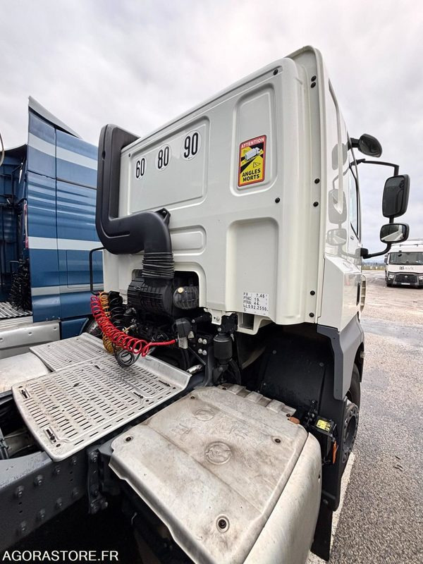 TRACTEUR DAF CF480 - 2018 - 438695 kms (41406) - Tegljač: slika TRACTEUR DAF CF480 - 2018 - 438695 kms (41406) - Tegljač TRACTEUR DAF CF480 - 2018 - 438695 kms (41406) - Tegljač: slika TRACTEUR DAF CF480 - 2018 - 438695 kms (41406) - Tegljač