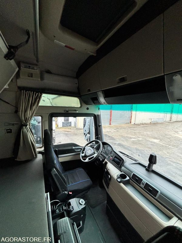 TRACTEUR MAN TGX19.480 - 2017 - 923446 kms (42020) - Tegljač: slika TRACTEUR MAN TGX19.480 - 2017 - 923446 kms (42020) - Tegljač TRACTEUR MAN TGX19.480 - 2017 - 923446 kms (42020) - Tegljač: slika TRACTEUR MAN TGX19.480 - 2017 - 923446 kms (42020) - Tegljač