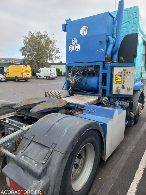 TRACTEUR RENAULT TRUCKS AVEC POMPE DK258VR (vente uniquement export) - Tegljač: slika TRACTEUR RENAULT TRUCKS AVEC POMPE DK258VR (vente uniquement export) - Tegljač TRACTEUR RENAULT TRUCKS AVEC POMPE DK258VR (vente uniquement export) - Tegljač: slika TRACTEUR RENAULT TRUCKS AVEC POMPE DK258VR (vente uniquement export) - Tegljač