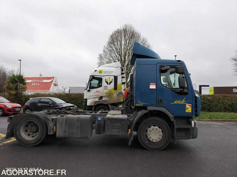 Tracteur Renault D Wide 320 - 2015 - 172832 kms (40910) - Tegljač: slika Tracteur Renault D Wide 320 - 2015 - 172832 kms (40910) - Tegljač Tracteur Renault D Wide 320 - 2015 - 172832 kms (40910) - Tegljač: slika Tracteur Renault D Wide 320 - 2015 - 172832 kms (40910) - Tegljač