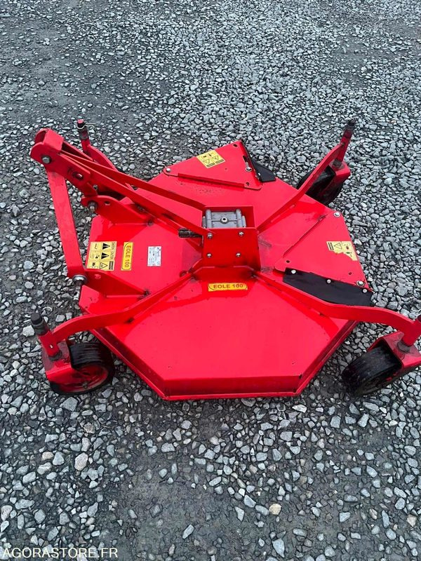 Tondeuse 1m AGRINT 3 points pour micro tracteur - Vrtna kosilica: slika Tondeuse 1m AGRINT 3 points pour micro tracteur - Vrtna kosilica Tondeuse 1m AGRINT 3 points pour micro tracteur - Vrtna kosilica: slika Tondeuse 1m AGRINT 3 points pour micro tracteur - Vrtna kosilica