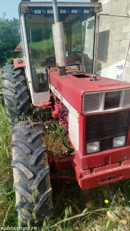 Tracteur CASE IH - 1975 - 763heures - Traktor: slika Tracteur CASE IH - 1975 - 763heures - Traktor Tracteur CASE IH - 1975 - 763heures - Traktor: slika Tracteur CASE IH - 1975 - 763heures - Traktor