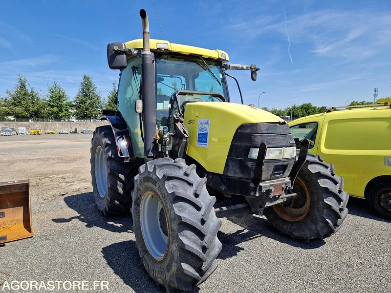 Tracteur Case MXU 100 PRO - 5809SA41 - Traktor: slika Tracteur Case MXU 100 PRO - 5809SA41 - Traktor Tracteur Case MXU 100 PRO - 5809SA41 - Traktor: slika Tracteur Case MXU 100 PRO - 5809SA41 - Traktor