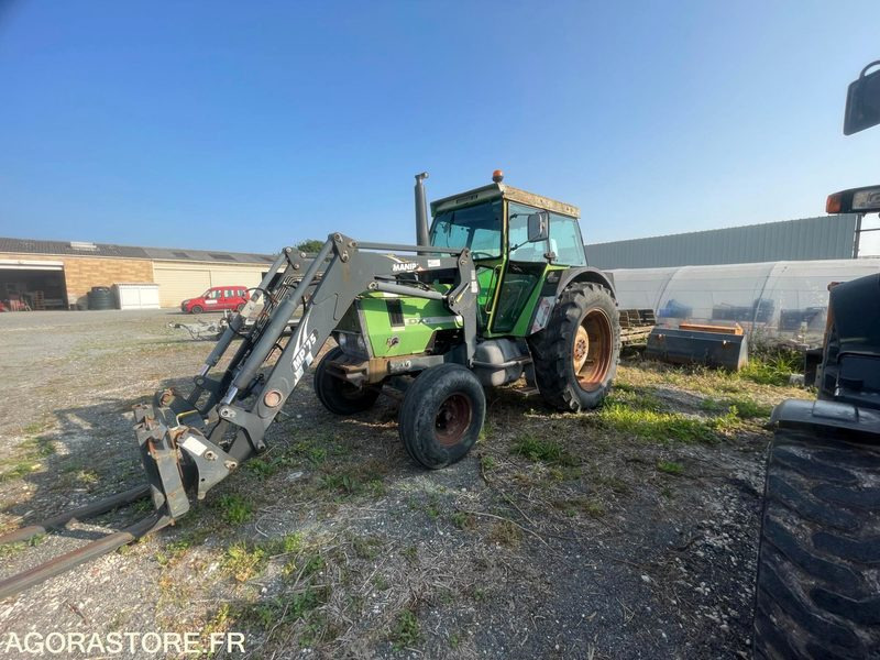 Tracteur DEUTZ-FAHR - Traktor: slika Tracteur DEUTZ-FAHR - Traktor Tracteur DEUTZ-FAHR - Traktor: slika Tracteur DEUTZ-FAHR - Traktor