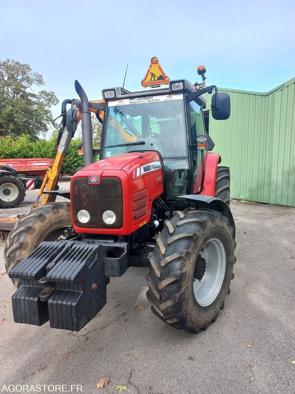 Tracteur Massey Fergusson avec épareuse SMA - Traktor: slika Tracteur Massey Fergusson avec épareuse SMA - Traktor Tracteur Massey Fergusson avec épareuse SMA - Traktor: slika Tracteur Massey Fergusson avec épareuse SMA - Traktor