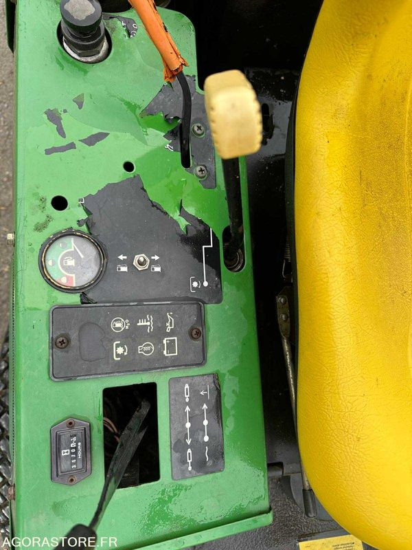 Tracteur Tondeuse Frontale F935 DIESEL 150cm de coupe - Vrtna kosilica: slika Tracteur Tondeuse Frontale F935 DIESEL 150cm de coupe - Vrtna kosilica Tracteur Tondeuse Frontale F935 DIESEL 150cm de coupe - Vrtna kosilica: slika Tracteur Tondeuse Frontale F935 DIESEL 150cm de coupe - Vrtna kosilica