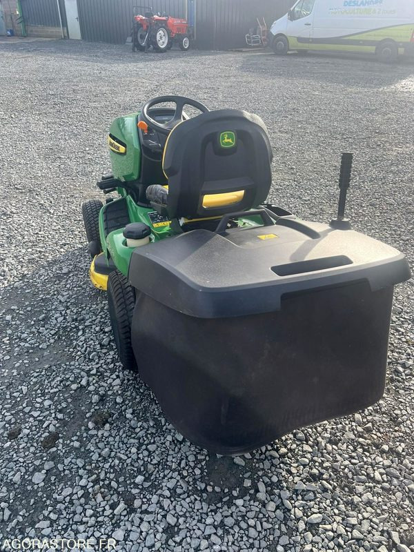 Tracteur tondeuse John deere x305r - Vrtna kosilica: slika Tracteur tondeuse John deere x305r - Vrtna kosilica Tracteur tondeuse John deere x305r - Vrtna kosilica: slika Tracteur tondeuse John deere x305r - Vrtna kosilica