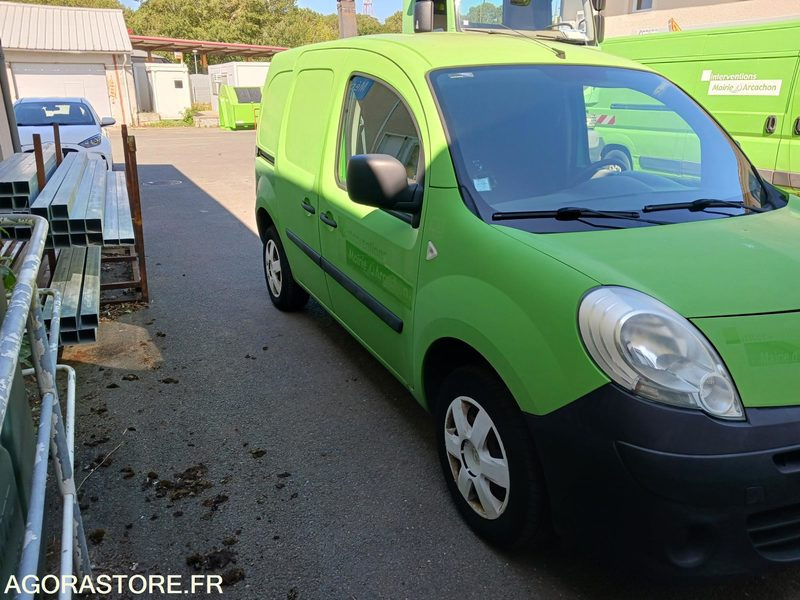 VEHICULE RENAULT KANGOO 1.5 DCI - 65351KMS - 2010 - Automobil: slika VEHICULE RENAULT KANGOO 1.5 DCI - 65351KMS - 2010 - Automobil VEHICULE RENAULT KANGOO 1.5 DCI - 65351KMS - 2010 - Automobil: slika VEHICULE RENAULT KANGOO 1.5 DCI - 65351KMS - 2010 - Automobil