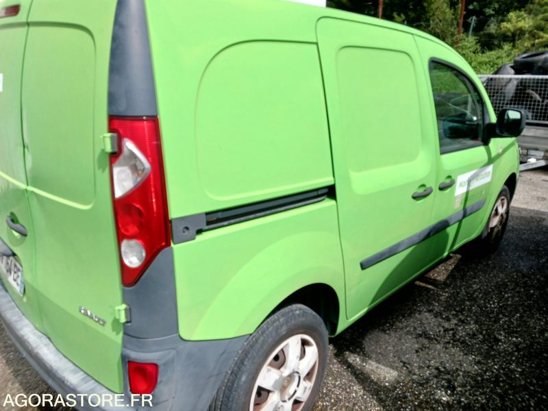 VEHICULE RENAULT KANGOO 1.5DCI - Mali kombi: slika VEHICULE RENAULT KANGOO 1.5DCI - Mali kombi VEHICULE RENAULT KANGOO 1.5DCI - Mali kombi: slika VEHICULE RENAULT KANGOO 1.5DCI - Mali kombi