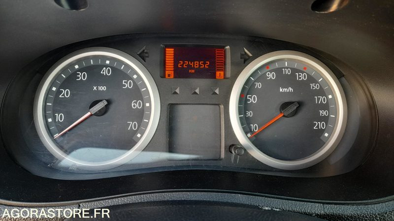 VLTU054 - RENAULT KANGOO 5 PLACES - Automobil: slika VLTU054 - RENAULT KANGOO 5 PLACES - Automobil VLTU054 - RENAULT KANGOO 5 PLACES - Automobil: slika VLTU054 - RENAULT KANGOO 5 PLACES - Automobil