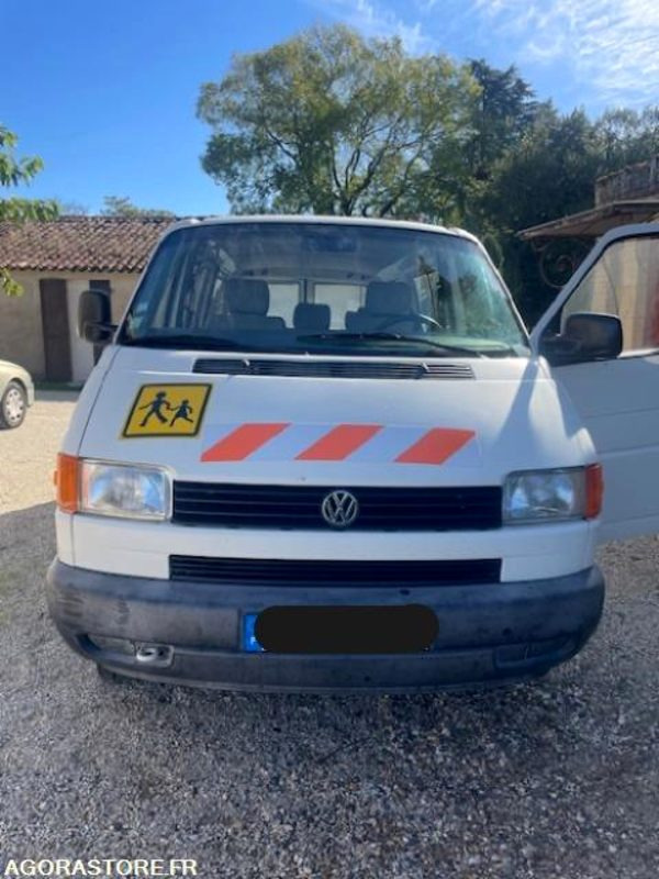 VOLKSWAGEN TRANSPORT 9 PLACES - Minibus, Putnički kombi: slika  VOLKSWAGEN TRANSPORT 9 PLACES - Minibus, Putnički kombi VOLKSWAGEN TRANSPORT 9 PLACES - Minibus, Putnički kombi: slika  VOLKSWAGEN TRANSPORT 9 PLACES - Minibus, Putnički kombi