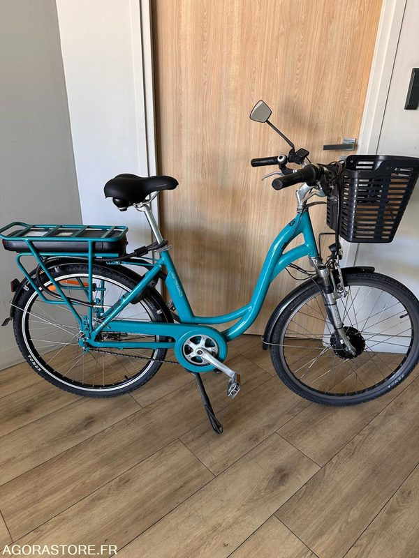 Vélo à assistance électrique Arcade E Color 26 - Motocikl: slika Vélo à assistance électrique Arcade E Color 26 - Motocikl Vélo à assistance électrique Arcade E Color 26 - Motocikl: slika Vélo à assistance électrique Arcade E Color 26 - Motocikl