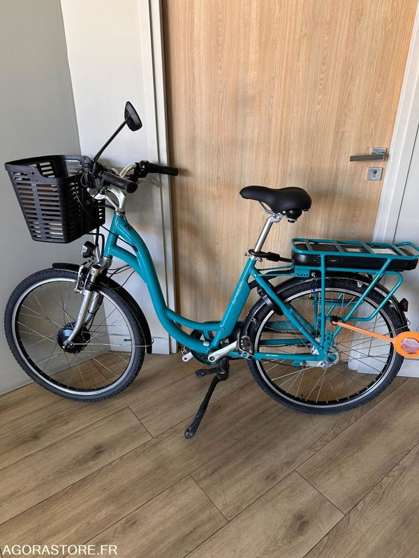 Vélo à assistance électrique Arcade E Color 26 - Motocikl: slika Vélo à assistance électrique Arcade E Color 26 - Motocikl Vélo à assistance électrique Arcade E Color 26 - Motocikl: slika Vélo à assistance électrique Arcade E Color 26 - Motocikl