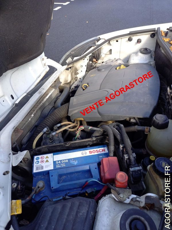 Mali kombi Vends RENAULT KANGOO diesel: slika Mali kombi Vends RENAULT KANGOO diesel Mali kombi Vends RENAULT KANGOO diesel: slika Mali kombi Vends RENAULT KANGOO diesel