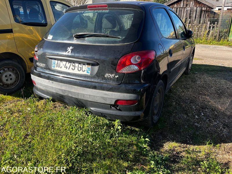 Automobil peugeot 206+ 1.4 hdi 2009 185000km: slika Automobil peugeot 206+ 1.4 hdi 2009 185000km Automobil peugeot 206+ 1.4 hdi 2009 185000km: slika Automobil peugeot 206+ 1.4 hdi 2009 185000km