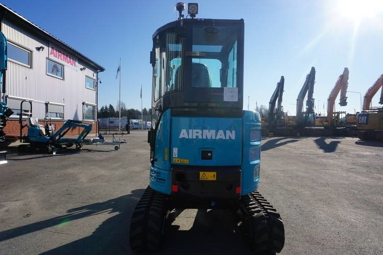 Airman AX26U-7 *Uthyres* - Mini bager: slika Airman AX26U-7 *Uthyres* - Mini bager Airman AX26U-7 *Uthyres* - Mini bager: slika Airman AX26U-7 *Uthyres* - Mini bager