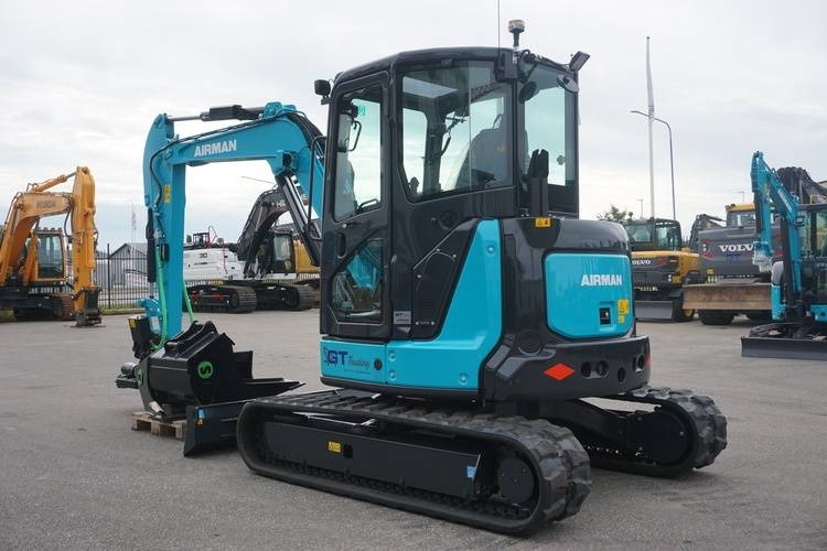 Airman AX55U-7 * Uthyres * - Mini bager: slika Airman AX55U-7 * Uthyres * - Mini bager Airman AX55U-7 * Uthyres * - Mini bager: slika Airman AX55U-7 * Uthyres * - Mini bager