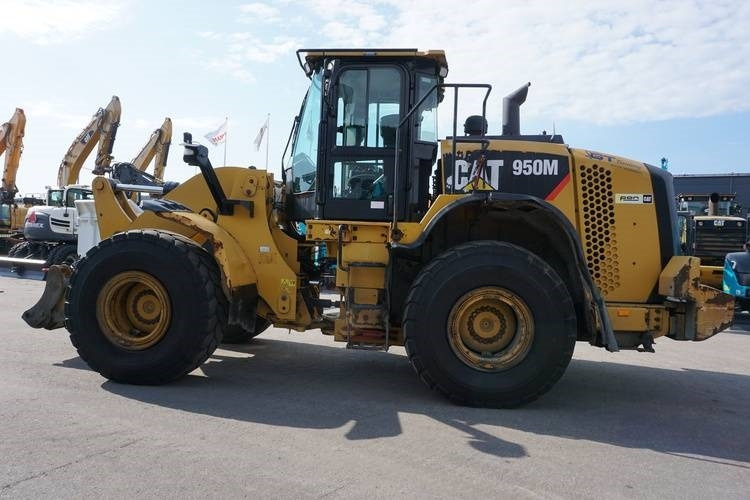 CAT 950 M (GEARBOX PROBLEM) - Utovarivač na kotačima: slika CAT 950 M (GEARBOX PROBLEM) - Utovarivač na kotačima CAT 950 M (GEARBOX PROBLEM) - Utovarivač na kotačima: slika CAT 950 M (GEARBOX PROBLEM) - Utovarivač na kotačima