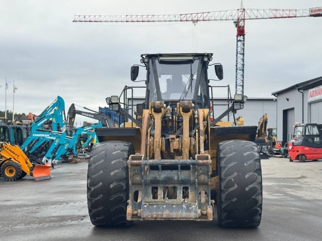 CAT 980 M - Utovarivač na kotačima: slika CAT 980 M - Utovarivač na kotačima CAT 980 M - Utovarivač na kotačima: slika CAT 980 M - Utovarivač na kotačima