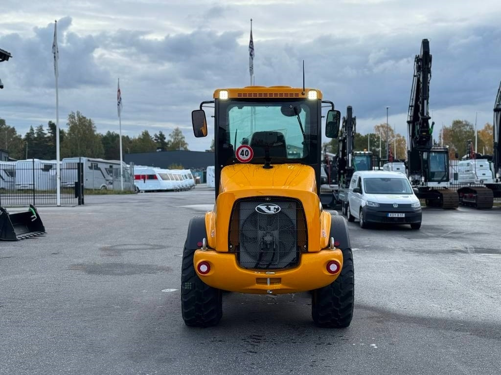 Venieri 4.63H 35KM/H *PREMIÄR* - Utovarivač na kotačima: slika Venieri 4.63H 35KM/H *PREMIÄR* - Utovarivač na kotačima Venieri 4.63H 35KM/H *PREMIÄR* - Utovarivač na kotačima: slika Venieri 4.63H 35KM/H *PREMIÄR* - Utovarivač na kotačima