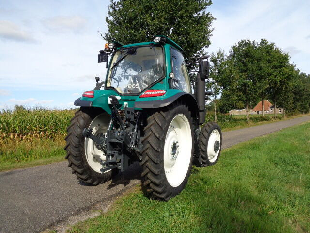 Novi Traktor Diversen 5130 Arbos 5130: slika Novi Traktor Diversen 5130 Arbos 5130