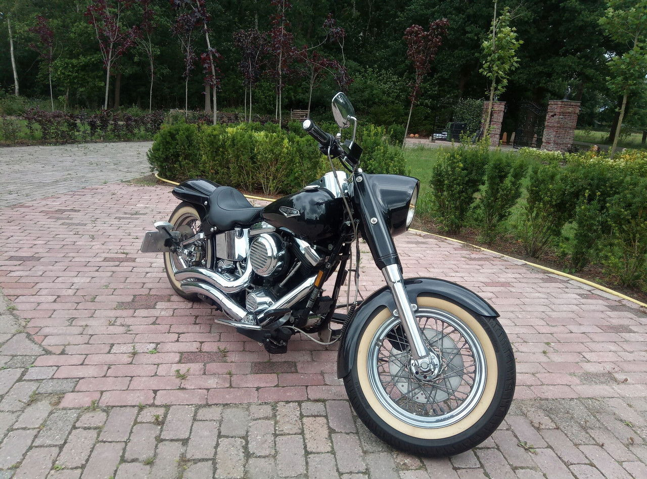Harley-Davidson Custom Custom - Motocikl: slika Harley-Davidson Custom Custom - Motocikl Harley-Davidson Custom Custom - Motocikl: slika Harley-Davidson Custom Custom - Motocikl