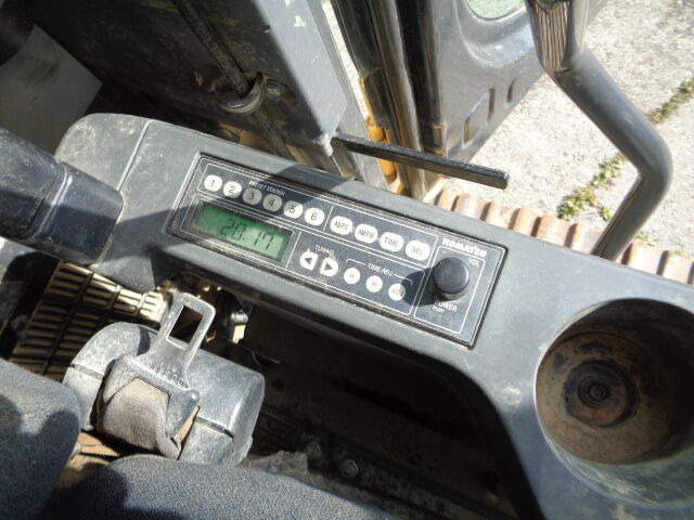 Bager gusjeničar Komatsu PC210 LC-8: slika Bager gusjeničar Komatsu PC210 LC-8 Bager gusjeničar Komatsu PC210 LC-8: slika Bager gusjeničar Komatsu PC210 LC-8