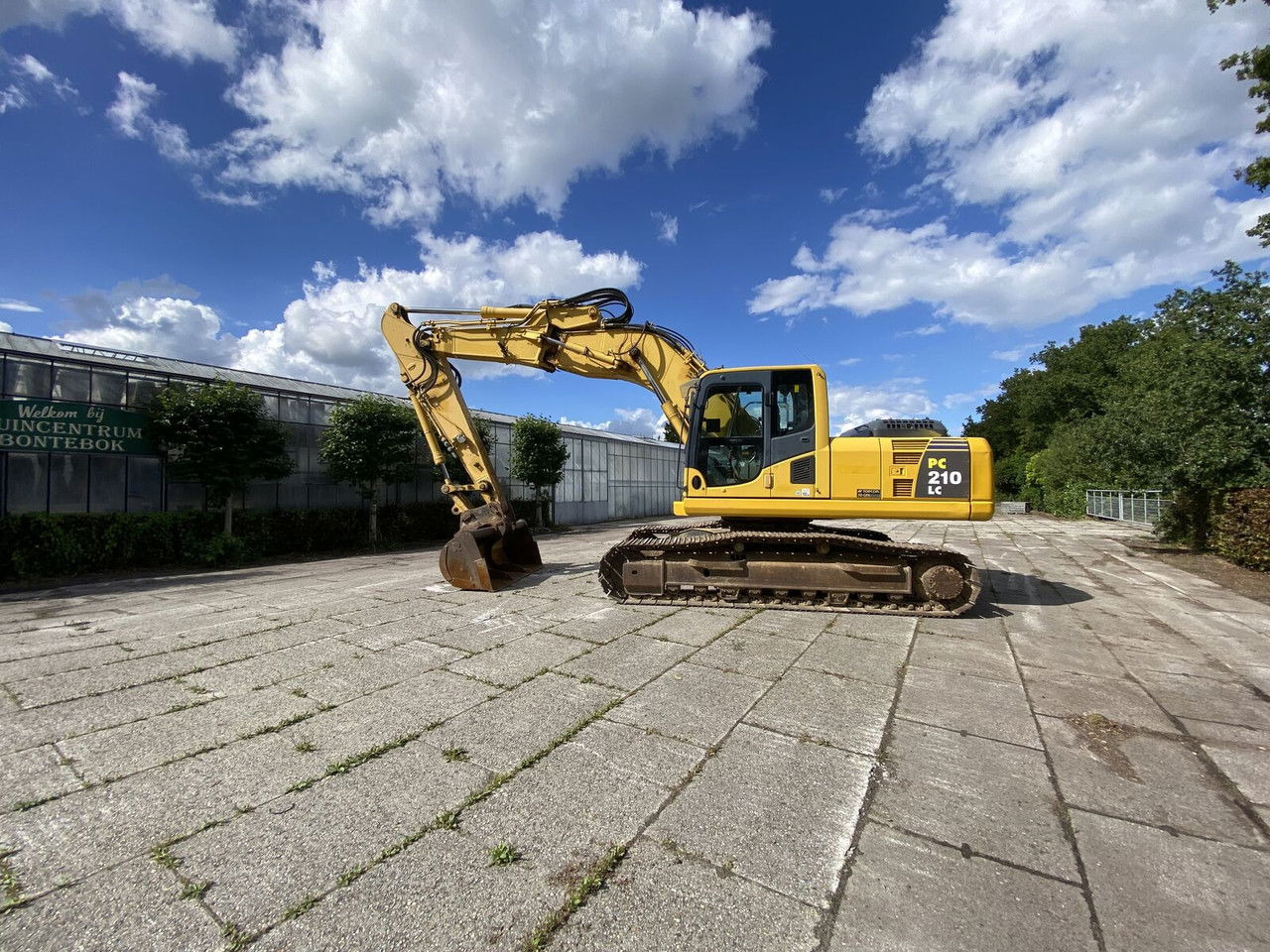 Bager gusjeničar Komatsu PC210 LC-8: slika Bager gusjeničar Komatsu PC210 LC-8 Bager gusjeničar Komatsu PC210 LC-8: slika Bager gusjeničar Komatsu PC210 LC-8