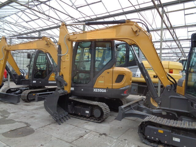 Mini bager Kubota XE55GA: slika Mini bager Kubota XE55GA