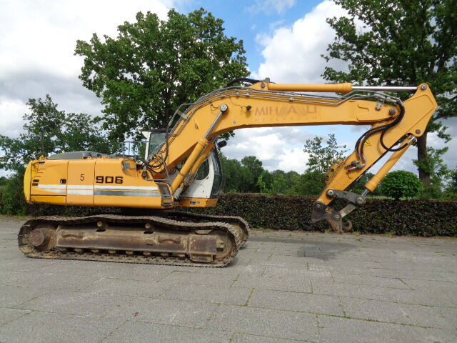 Liebherr R906LC - Bager gusjeničar: slika Liebherr R906LC - Bager gusjeničar Liebherr R906LC - Bager gusjeničar: slika Liebherr R906LC - Bager gusjeničar