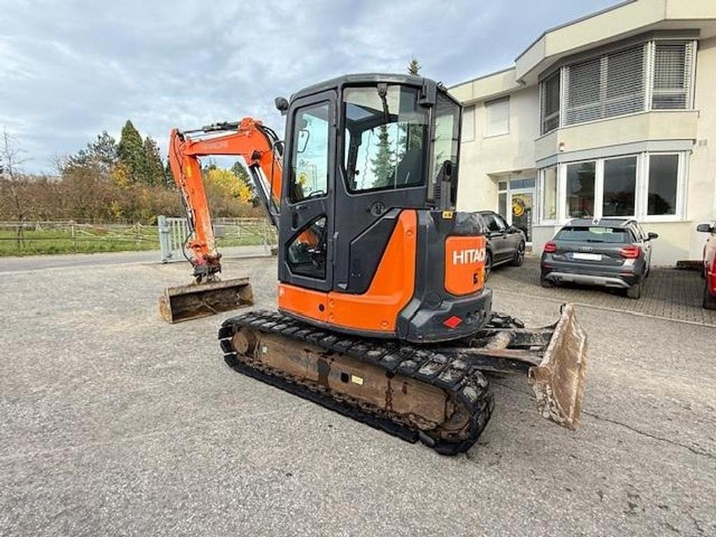 Hitachi ZX 55 U-5A - Mini bager: slika Hitachi ZX 55 U-5A - Mini bager Hitachi ZX 55 U-5A - Mini bager: slika Hitachi ZX 55 U-5A - Mini bager