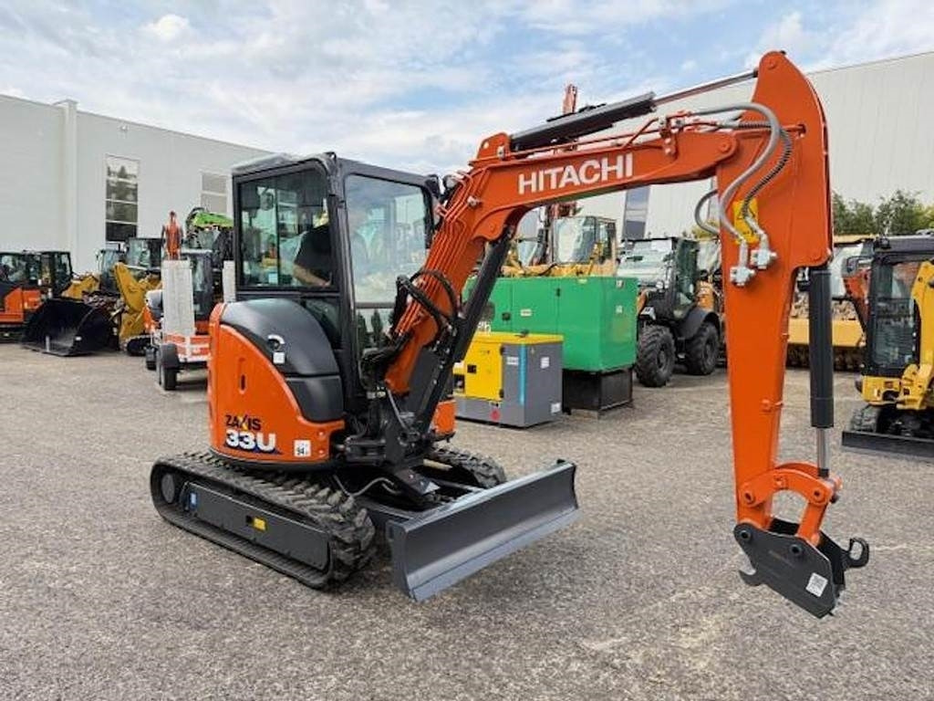 Hitachi ZX33U-6 - Mini bager: slika Hitachi ZX33U-6 - Mini bager Hitachi ZX33U-6 - Mini bager: slika Hitachi ZX33U-6 - Mini bager