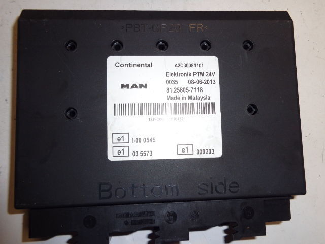 Bosch ECU complete set with PTM and ignition with key - Upravljačka jedinica (ECU) za Kamion: slika Bosch ECU complete set with PTM and ignition with key - Upravljačka jedinica (ECU) za Kamion Bosch ECU complete set with PTM and ignition with key - Upravljačka jedinica (ECU) za Kamion: slika Bosch ECU complete set with PTM and ignition with key - Upravljačka jedinica (ECU) za Kamion