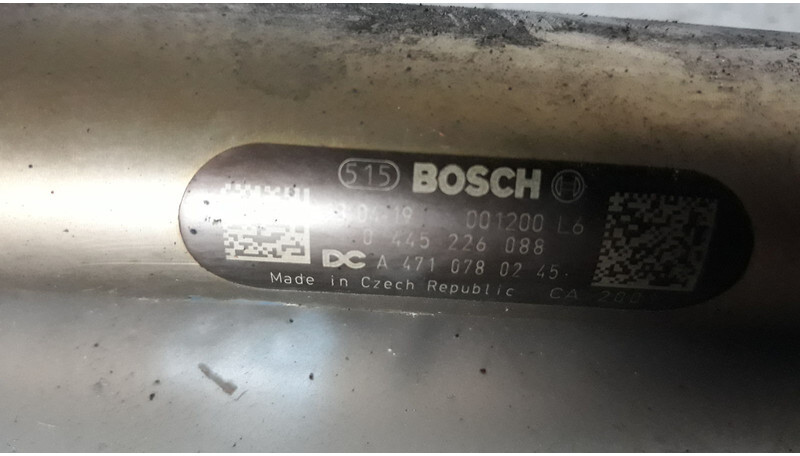 Bosch MB Actros MP4 - Filter goriva za Kamion: slika Bosch MB Actros MP4 - Filter goriva za Kamion Bosch MB Actros MP4 - Filter goriva za Kamion: slika Bosch MB Actros MP4 - Filter goriva za Kamion
