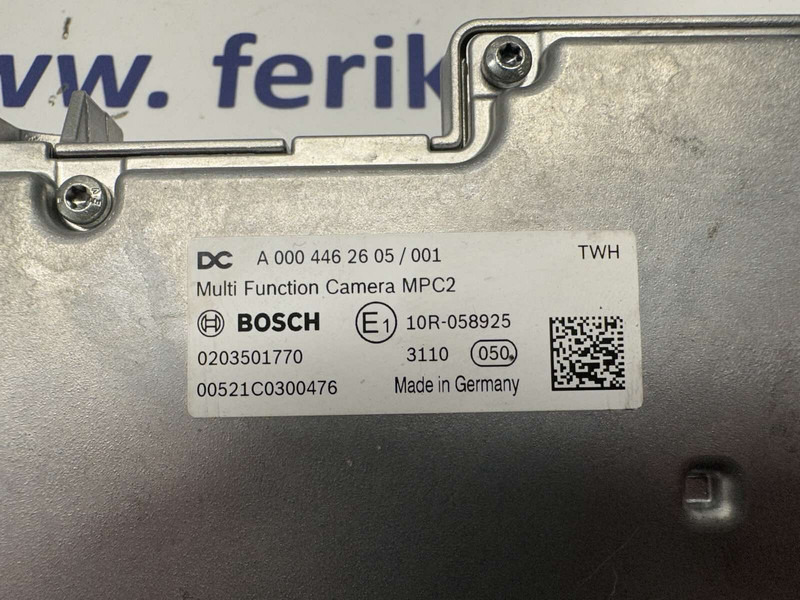Bosch Multi Function Camera MPC2 front camera - Upravljačka jedinica (ECU) za Kamion: slika Bosch Multi Function Camera MPC2 front camera - Upravljačka jedinica (ECU) za Kamion Bosch Multi Function Camera MPC2 front camera - Upravljačka jedinica (ECU) za Kamion: slika Bosch Multi Function Camera MPC2 front camera - Upravljačka jedinica (ECU) za Kamion