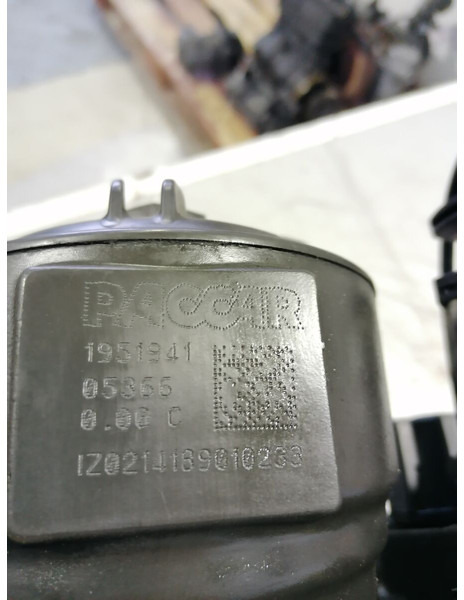 DAF XF 106 - Filter goriva za Kamion: slika DAF XF 106 - Filter goriva za Kamion DAF XF 106 - Filter goriva za Kamion: slika DAF XF 106 - Filter goriva za Kamion