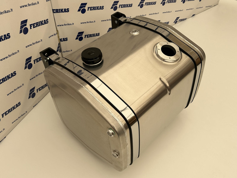 Hydraulic aluminum oil tank 250L - Hidraulični spremnik za Kamion: slika Hydraulic aluminum oil tank 250L - Hidraulični spremnik za Kamion Hydraulic aluminum oil tank 250L - Hidraulični spremnik za Kamion: slika Hydraulic aluminum oil tank 250L - Hidraulični spremnik za Kamion
