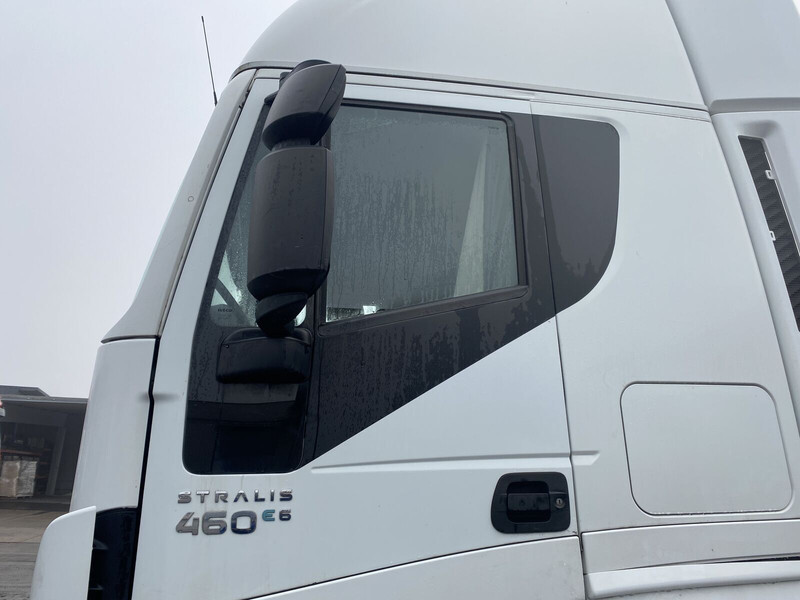 Iveco STRALIS - Vrata i dijelovi za Kamion: slika Iveco STRALIS - Vrata i dijelovi za Kamion Iveco STRALIS - Vrata i dijelovi za Kamion: slika Iveco STRALIS - Vrata i dijelovi za Kamion