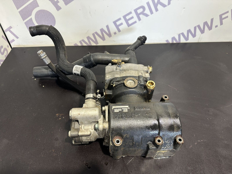 MAN air compressor with hydraulic steering pump - Servo pumpa upravljačkog mehanizma za Kamion: slika MAN air compressor with hydraulic steering pump - Servo pumpa upravljačkog mehanizma za Kamion MAN air compressor with hydraulic steering pump - Servo pumpa upravljačkog mehanizma za Kamion: slika MAN air compressor with hydraulic steering pump - Servo pumpa upravljačkog mehanizma za Kamion