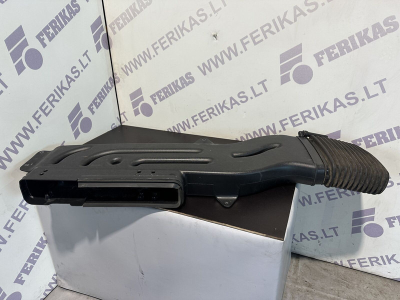 MAN air intake - Cijev usisa za Kamion: slika MAN air intake - Cijev usisa za Kamion MAN air intake - Cijev usisa za Kamion: slika MAN air intake - Cijev usisa za Kamion
