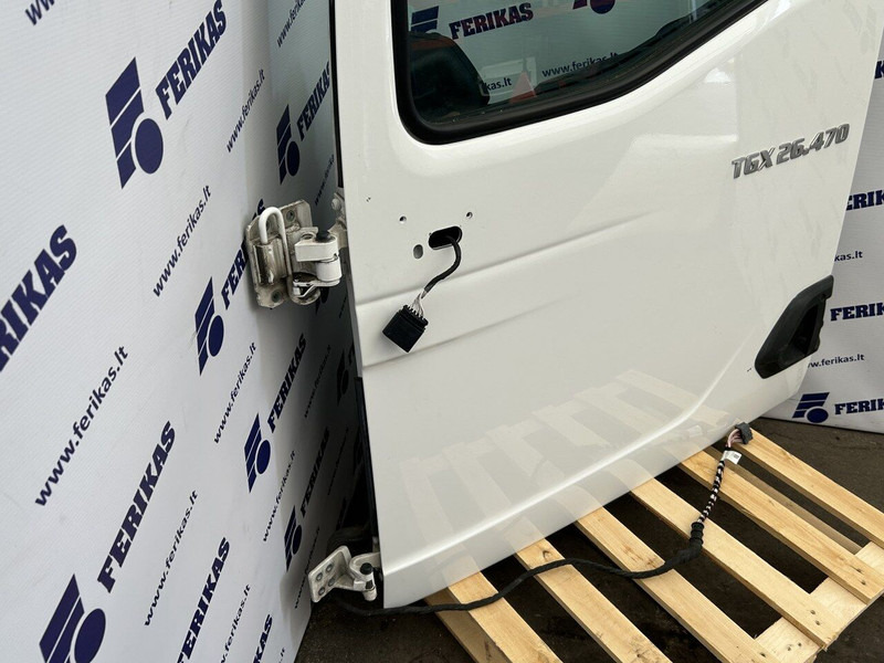 MAN door L.H. - Vrata i dijelovi za Kamion: slika MAN door L.H. - Vrata i dijelovi za Kamion MAN door L.H. - Vrata i dijelovi za Kamion: slika MAN door L.H. - Vrata i dijelovi za Kamion