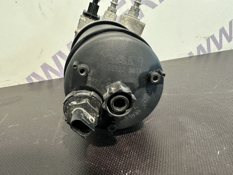 MAN fuel filter housing - Filter goriva za Kamion: slika MAN fuel filter housing - Filter goriva za Kamion MAN fuel filter housing - Filter goriva za Kamion: slika MAN fuel filter housing - Filter goriva za Kamion