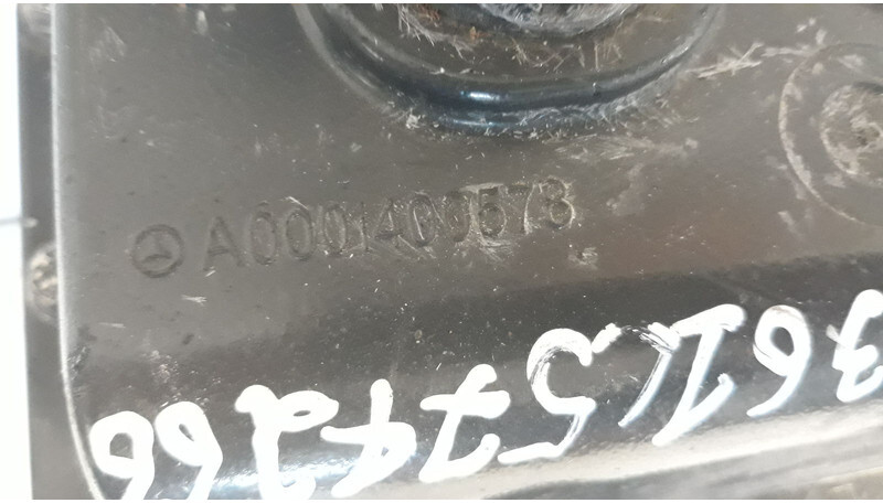 Mercedes-Benz Actros - Ispušni sustav za Kamion: slika Mercedes-Benz Actros - Ispušni sustav za Kamion Mercedes-Benz Actros - Ispušni sustav za Kamion: slika Mercedes-Benz Actros - Ispušni sustav za Kamion